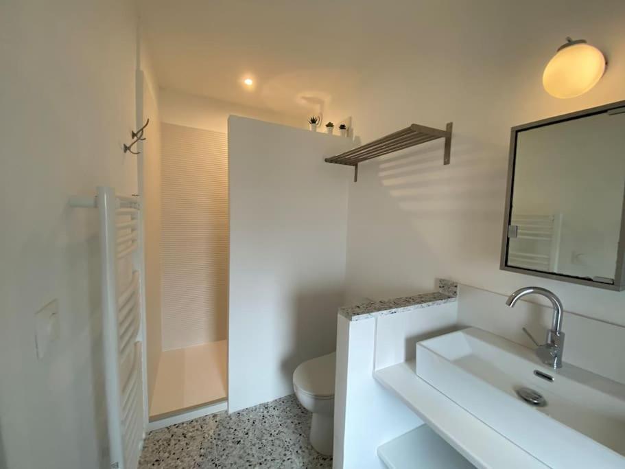 Bed and Breakfast Le Nomade En Provence Bouchet  Экстерьер фото