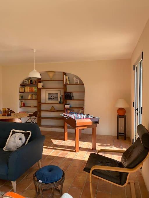 Bed and Breakfast Le Nomade En Provence Bouchet  Экстерьер фото